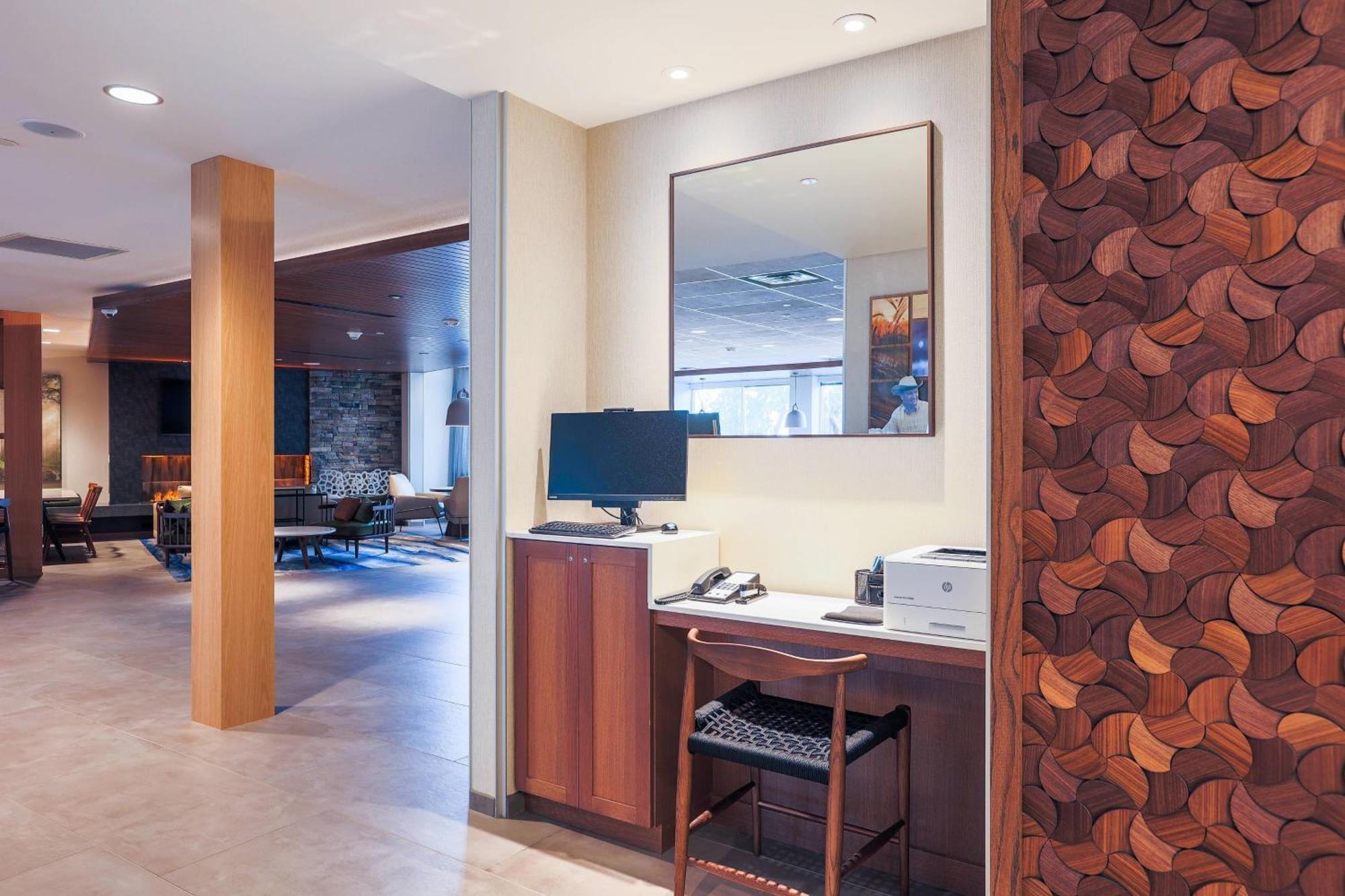 Fairfield Inn & Suites Marquette Exteriér fotografie