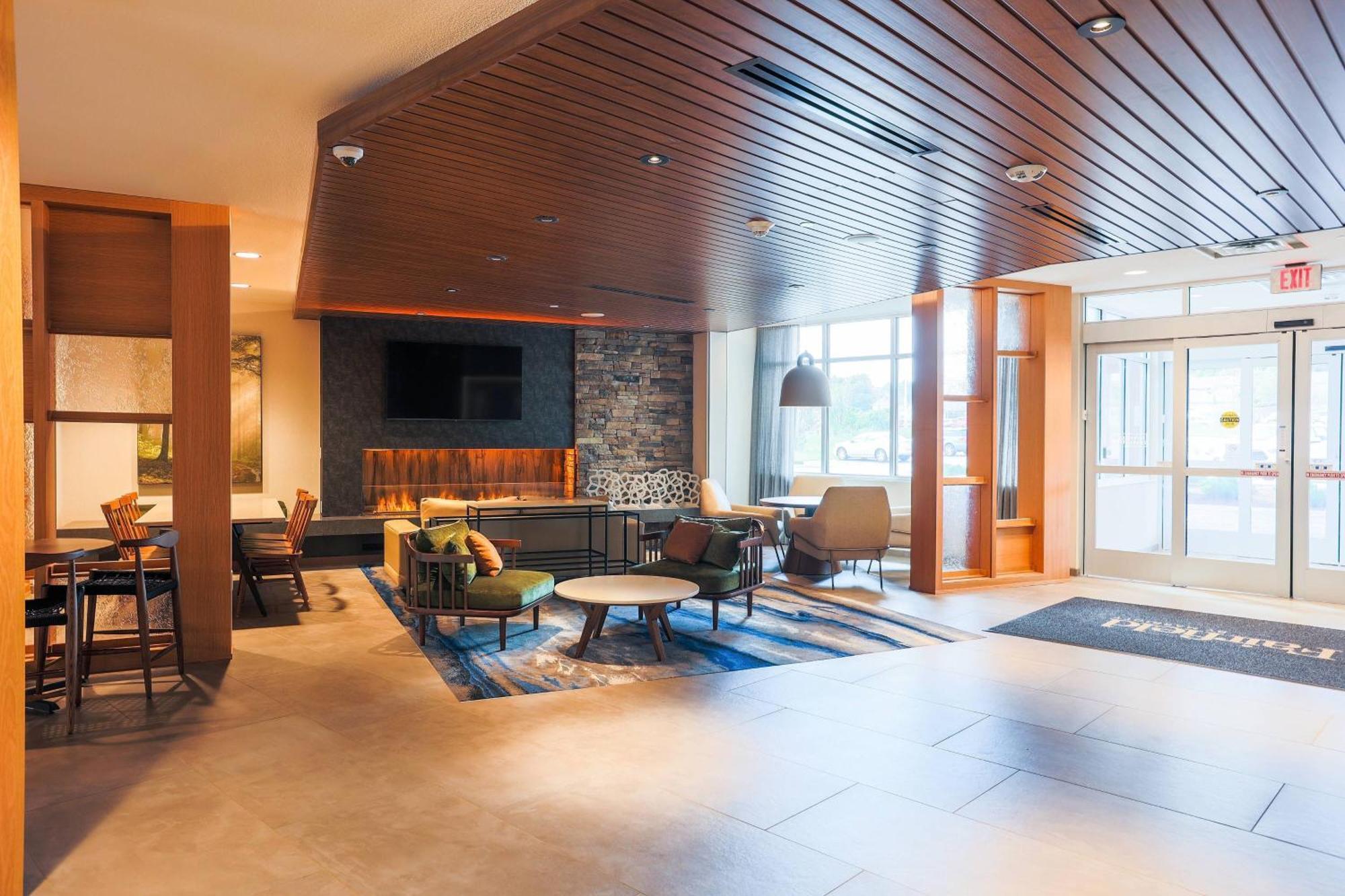 Fairfield Inn & Suites Marquette Exteriér fotografie