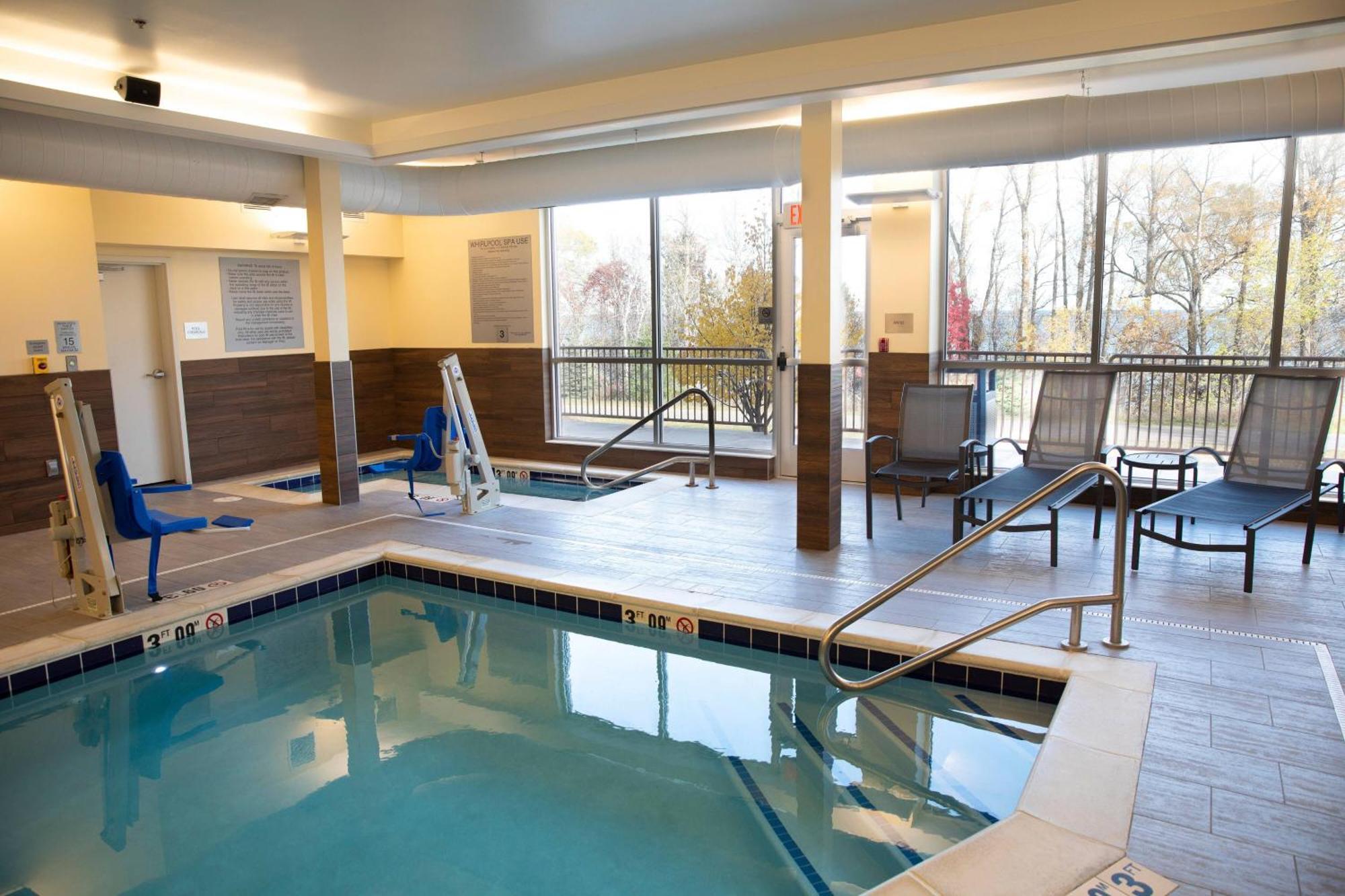 Fairfield Inn & Suites Marquette Exteriér fotografie
